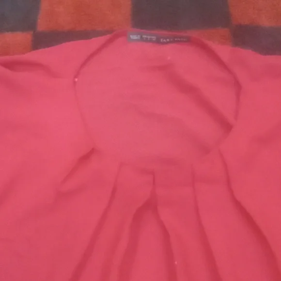 Zara top (L) - Picture 2 of 3